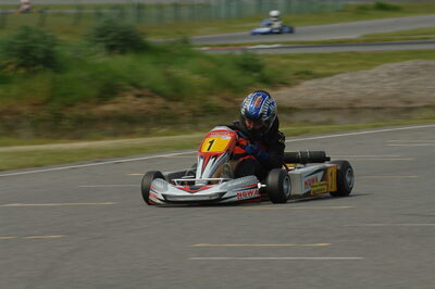 04/05/2008 : 3ème manche du Championnat Régional Midi-Pyrénées à Muret (Photos Patrick Lascombes) 2008 — karting