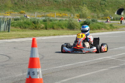 Patrick Lascombes - Karting-Sud.com — 04/05/2008 : 3ème manche du Championnat Régional Midi-Pyrénées à Muret (Photos Patrick Lascombes) 2008 — karting