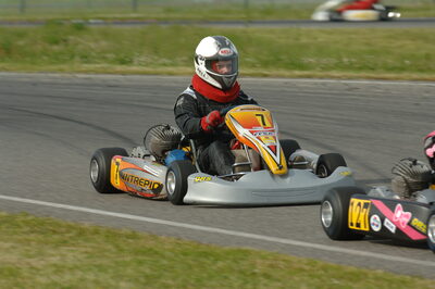 04/05/2008 : 3ème manche du Championnat Régional Midi-Pyrénées à Muret (Photos Patrick Lascombes) 2008 — karting