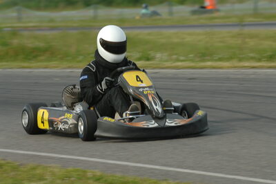 04/05/2008 : 3ème manche du Championnat Régional Midi-Pyrénées à Muret (Photos Patrick Lascombes) 2008 — karting