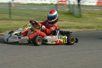 04/05/2008 : 3ème manche du Championnat Régional Midi-Pyrénées à Muret (Photos Patrick Lascombes) 2008 — karting
