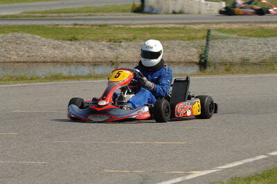 04/05/2008 : 3ème manche du Championnat Régional Midi-Pyrénées à Muret (Photos Patrick Lascombes) 2008 — karting