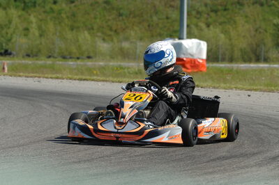 04/05/2008 : 3ème manche du Championnat Régional Midi-Pyrénées à Muret (Photos Patrick Lascombes) 2008 — karting