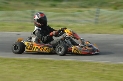 04/05/2008 : 3ème manche du Championnat Régional Midi-Pyrénées à Muret (Photos Patrick Lascombes) 2008 — karting