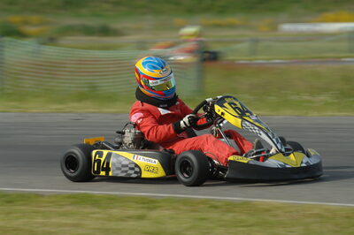 04/05/2008 : 3ème manche du Championnat Régional Midi-Pyrénées à Muret (Photos Patrick Lascombes) 2008 — karting