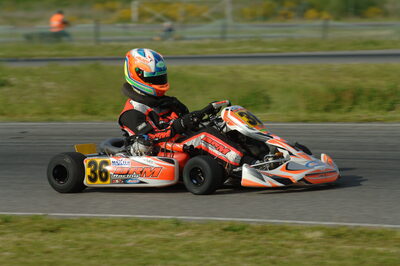 04/05/2008 : 3ème manche du Championnat Régional Midi-Pyrénées à Muret (Photos Patrick Lascombes) 2008 — karting