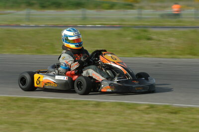 04/05/2008 : 3ème manche du Championnat Régional Midi-Pyrénées à Muret (Photos Patrick Lascombes) 2008 — karting