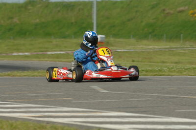 04/05/2008 : 3ème manche du Championnat Régional Midi-Pyrénées à Muret (Photos Patrick Lascombes) 2008 — karting