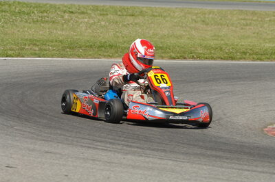 04/05/2008 : 3ème manche du Championnat Régional Midi-Pyrénées à Muret (Photos Patrick Lascombes) 2008 — karting