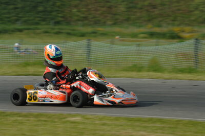 04/05/2008 : 3ème manche du Championnat Régional Midi-Pyrénées à Muret (Photos Patrick Lascombes) 2008 — karting