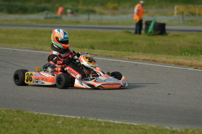 04/05/2008 : 3ème manche du Championnat Régional Midi-Pyrénées à Muret (Photos Patrick Lascombes) 2008 — karting