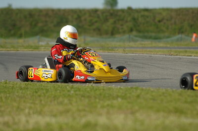 04/05/2008 : 3ème manche du Championnat Régional Midi-Pyrénées à Muret (Photos Patrick Lascombes) 2008 — karting
