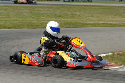 04/05/2008 : 3ème manche du Championnat Régional Midi-Pyrénées à Muret (Photos Patrick Lascombes) 2008 — karting