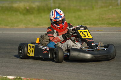 04/05/2008 : 3ème manche du Championnat Régional Midi-Pyrénées à Muret (Photos Patrick Lascombes) 2008 — karting