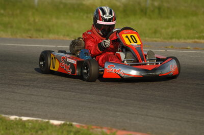04/05/2008 : 3ème manche du Championnat Régional Midi-Pyrénées à Muret (Photos Patrick Lascombes) 2008 — karting