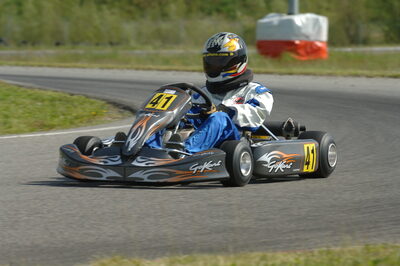 04/05/2008 : 3ème manche du Championnat Régional Midi-Pyrénées à Muret (Photos Patrick Lascombes) 2008 — karting