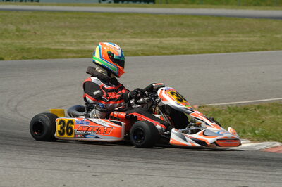 04/05/2008 : 3ème manche du Championnat Régional Midi-Pyrénées à Muret (Photos Patrick Lascombes) 2008 — karting