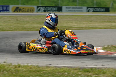 04/05/2008 : 3ème manche du Championnat Régional Midi-Pyrénées à Muret (Photos Patrick Lascombes) 2008 — karting