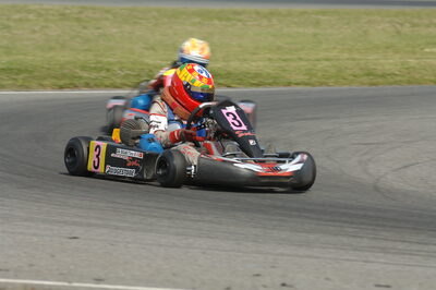 04/05/2008 : 3ème manche du Championnat Régional Midi-Pyrénées à Muret (Photos Patrick Lascombes) 2008 — karting