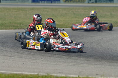 04/05/2008 : 3ème manche du Championnat Régional Midi-Pyrénées à Muret (Photos Patrick Lascombes) 2008 — karting