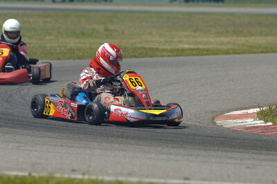 04/05/2008 : 3ème manche du Championnat Régional Midi-Pyrénées à Muret (Photos Patrick Lascombes) 2008 — karting