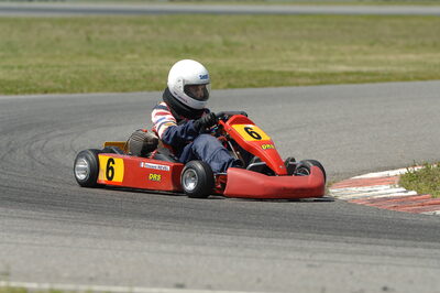 04/05/2008 : 3ème manche du Championnat Régional Midi-Pyrénées à Muret (Photos Patrick Lascombes) 2008 — karting