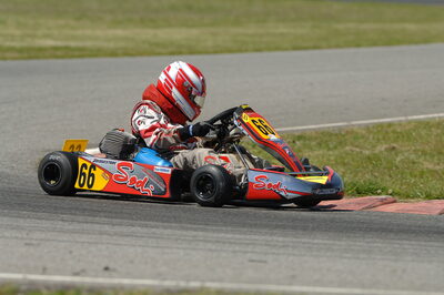 04/05/2008 : 3ème manche du Championnat Régional Midi-Pyrénées à Muret (Photos Patrick Lascombes) 2008 — karting
