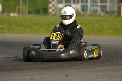 04/05/2008 : 3ème manche du Championnat Régional Midi-Pyrénées à Muret (Photos Patrick Lascombes) 2008 — karting