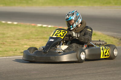 04/05/2008 : 3ème manche du Championnat Régional Midi-Pyrénées à Muret (Photos Patrick Lascombes) 2008 — karting