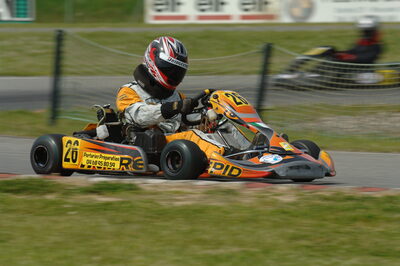 04/05/2008 : 3ème manche du Championnat Régional Midi-Pyrénées à Muret (Photos Patrick Lascombes) 2008 — karting