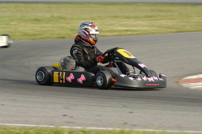 04/05/2008 : 3ème manche du Championnat Régional Midi-Pyrénées à Muret (Photos Patrick Lascombes) 2008 — karting