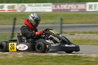 04/05/2008 : 3ème manche du Championnat Régional Midi-Pyrénées à Muret (Photos Patrick Lascombes) 2008 — karting