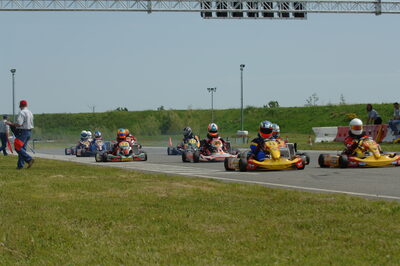04/05/2008 : 3ème manche du Championnat Régional Midi-Pyrénées à Muret (Photos Patrick Lascombes) 2008 — karting