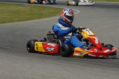 04/05/2008 : 3ème manche du Championnat Régional Midi-Pyrénées à Muret (Photos Patrick Lascombes) 2008 — karting