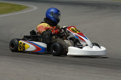 04/05/2008 : 3ème manche du Championnat Régional Midi-Pyrénées à Muret (Photos Patrick Lascombes) 2008 — karting