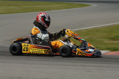 04/05/2008 : 3ème manche du Championnat Régional Midi-Pyrénées à Muret (Photos Patrick Lascombes) 2008 — karting