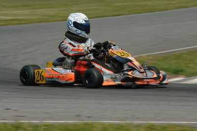 04/05/2008 : 3ème manche du Championnat Régional Midi-Pyrénées à Muret (Photos Patrick Lascombes) 2008 — karting