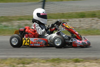 04/05/2008 : 3ème manche du Championnat Régional Midi-Pyrénées à Muret (Photos Patrick Lascombes) 2008 — karting