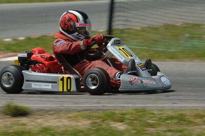 04/05/2008 : 3ème manche du Championnat Régional Midi-Pyrénées à Muret (Photos Patrick Lascombes) 2008 — karting