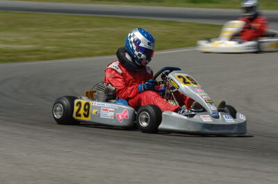 04/05/2008 : 3ème manche du Championnat Régional Midi-Pyrénées à Muret (Photos Patrick Lascombes) 2008 — karting