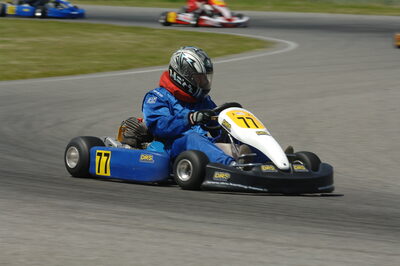 04/05/2008 : 3ème manche du Championnat Régional Midi-Pyrénées à Muret (Photos Patrick Lascombes) 2008 — karting