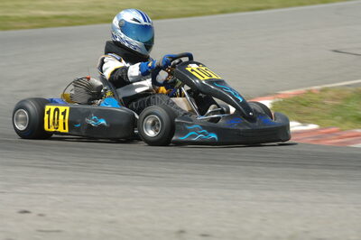 04/05/2008 : 3ème manche du Championnat Régional Midi-Pyrénées à Muret (Photos Patrick Lascombes) 2008 — karting