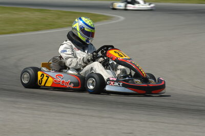 04/05/2008 : 3ème manche du Championnat Régional Midi-Pyrénées à Muret (Photos Patrick Lascombes) 2008 — karting