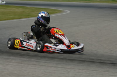 04/05/2008 : 3ème manche du Championnat Régional Midi-Pyrénées à Muret (Photos Patrick Lascombes) 2008 — karting