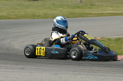 04/05/2008 : 3ème manche du Championnat Régional Midi-Pyrénées à Muret (Photos Patrick Lascombes) 2008 — karting