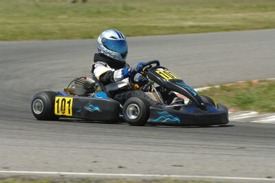 04/05/2008 : 3ème manche du Championnat Régional Midi-Pyrénées à Muret (Photos Patrick Lascombes) 2008 — karting