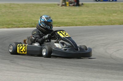 04/05/2008 : 3ème manche du Championnat Régional Midi-Pyrénées à Muret (Photos Patrick Lascombes) 2008 — karting