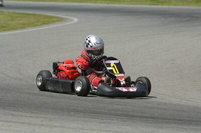 04/05/2008 : 3ème manche du Championnat Régional Midi-Pyrénées à Muret (Photos Patrick Lascombes) 2008 — karting
