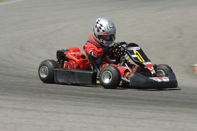 04/05/2008 : 3ème manche du Championnat Régional Midi-Pyrénées à Muret (Photos Patrick Lascombes) 2008 — karting