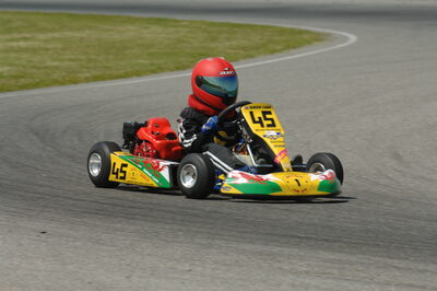 04/05/2008 : 3ème manche du Championnat Régional Midi-Pyrénées à Muret (Photos Patrick Lascombes) 2008 — karting
